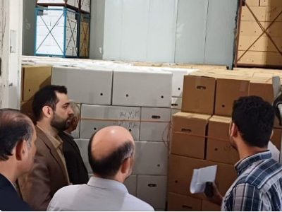 کشف ۸۰۰ تن تخم‌مرغ احتکارشده در رامیان