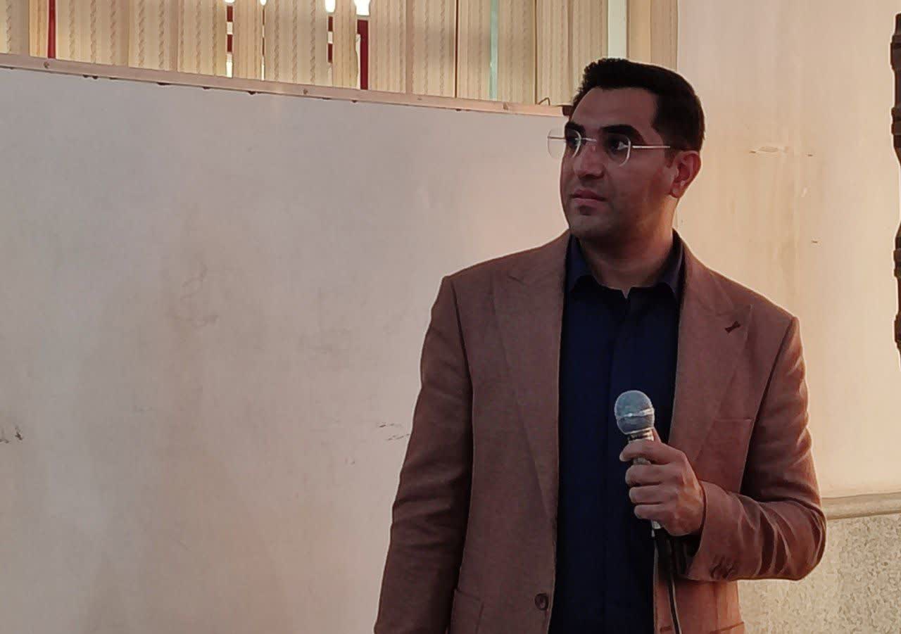 ارائه مهارتهای ICT از مرکز فناوری قرآن آباد به تمامی روستاهای گلستان