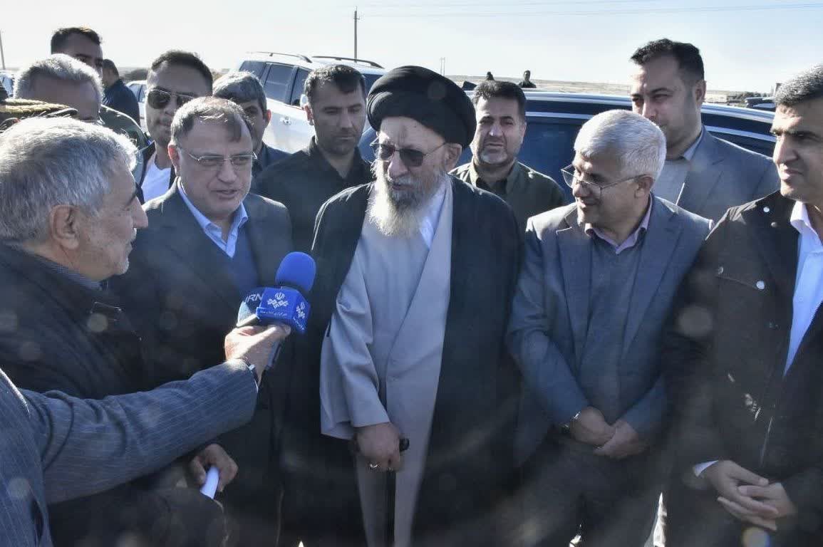 اینچه‌برون قابلیت تبدیل گلستان  به قطب ترانزیتی و تجاری فرامنطقه‌ای را دارد
